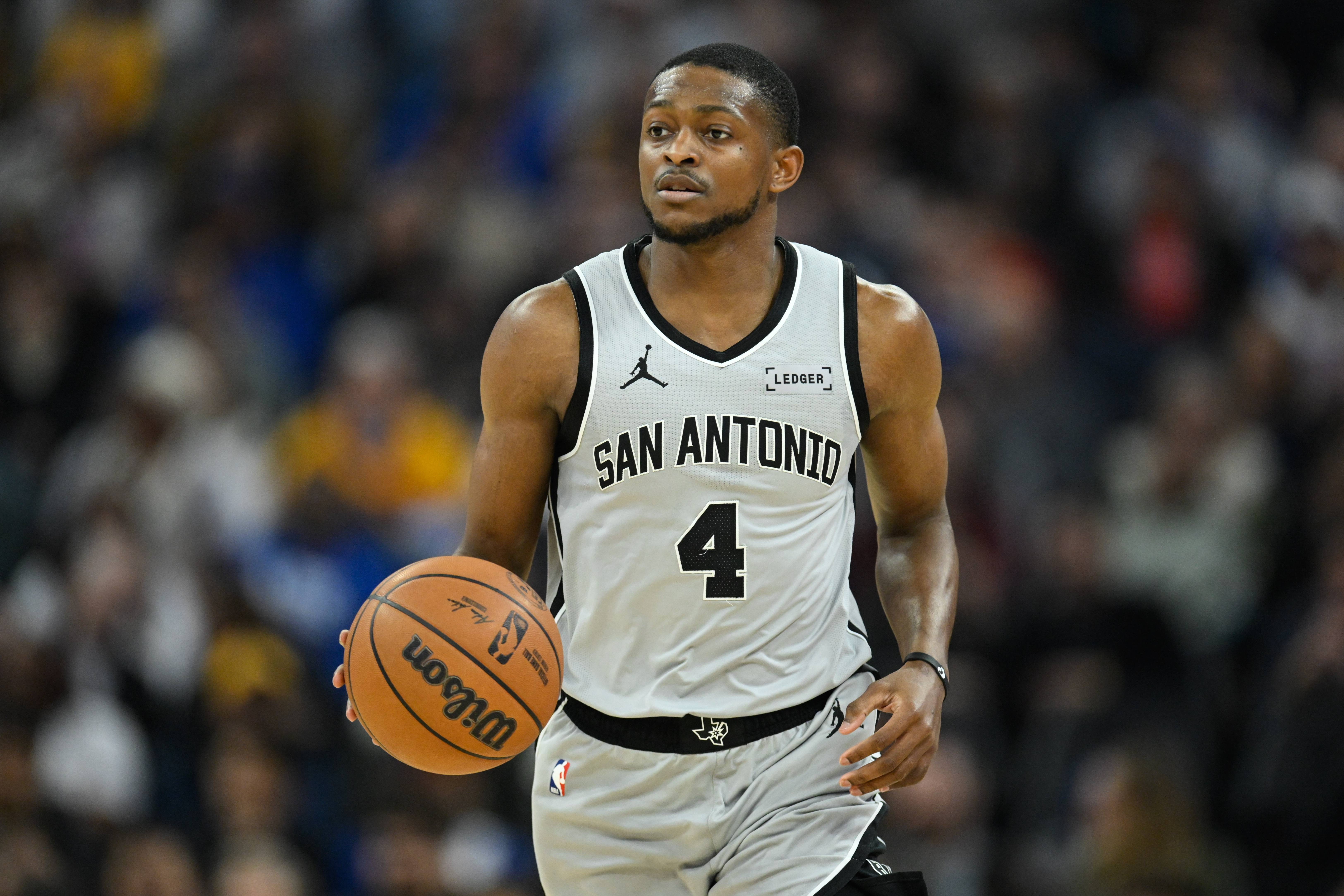 开云体育中国-窗口期里尔备战NBA季后赛本菲卡遗憾出局备战NBA季后赛，今晨北京首钢备战CBA季后赛看傻球迷