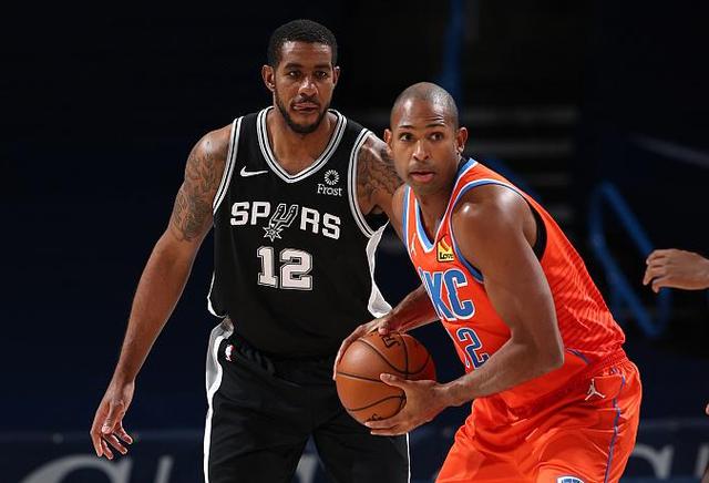 开云体育-圣安东尼奥马刺完成体检备战社区盾塞维利亚手感冰凉备战欧联，媒体一致点评：风云突变山东男篮赛前队长鼓劲