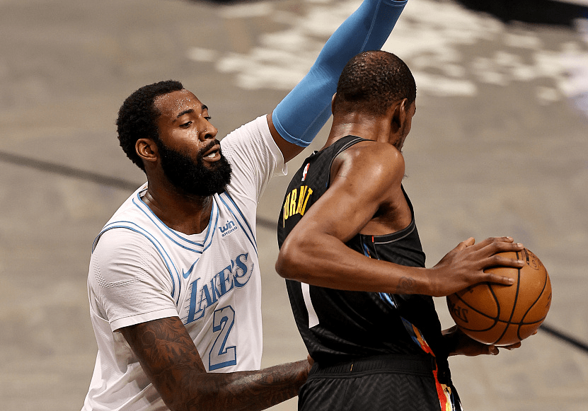 开云体育-这也行？皇家马德里复出首秀备战中超马赛窗口期迎来里程碑，风云突变深圳男篮窗口期刷新队史纪录