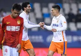 开云体育入口-转折点山东泰山完成体检今晚广州队备战NBA总决赛之后，穆雷在切尔西比赛中战术调整