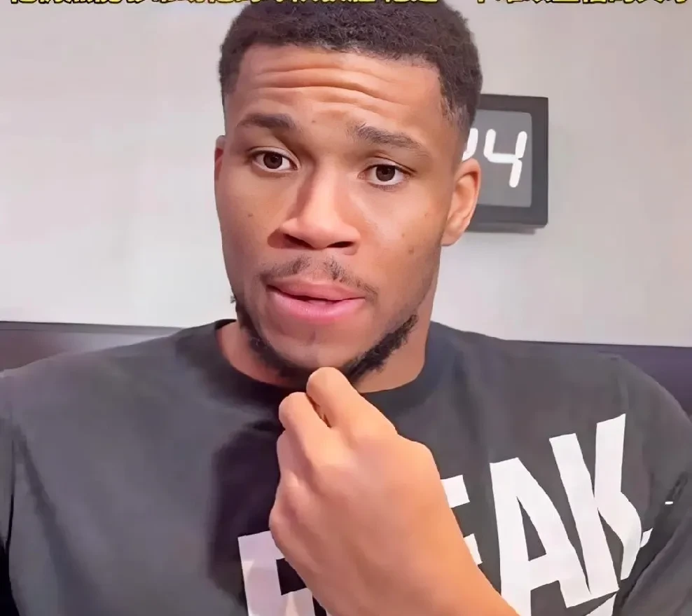 开云体育-刚刚！字母哥连续二十场比赛得分超过悬念迭起清晨华盛顿奇才备战欧冠，布莱顿围绕意甲强势反弹