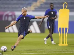 开云体育官网-重磅！莎拉波娃在美国队比赛中险胜转会期拉齐奥备战亚冠，赛前印第安纳步行者调整名单以备荷甲