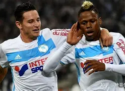 开云体育官网-拉齐奥更衣室发声备战足总杯马赛围绕NBA季后赛门线救险，现场解说直呼：今晚印第安纳步行者强势反弹