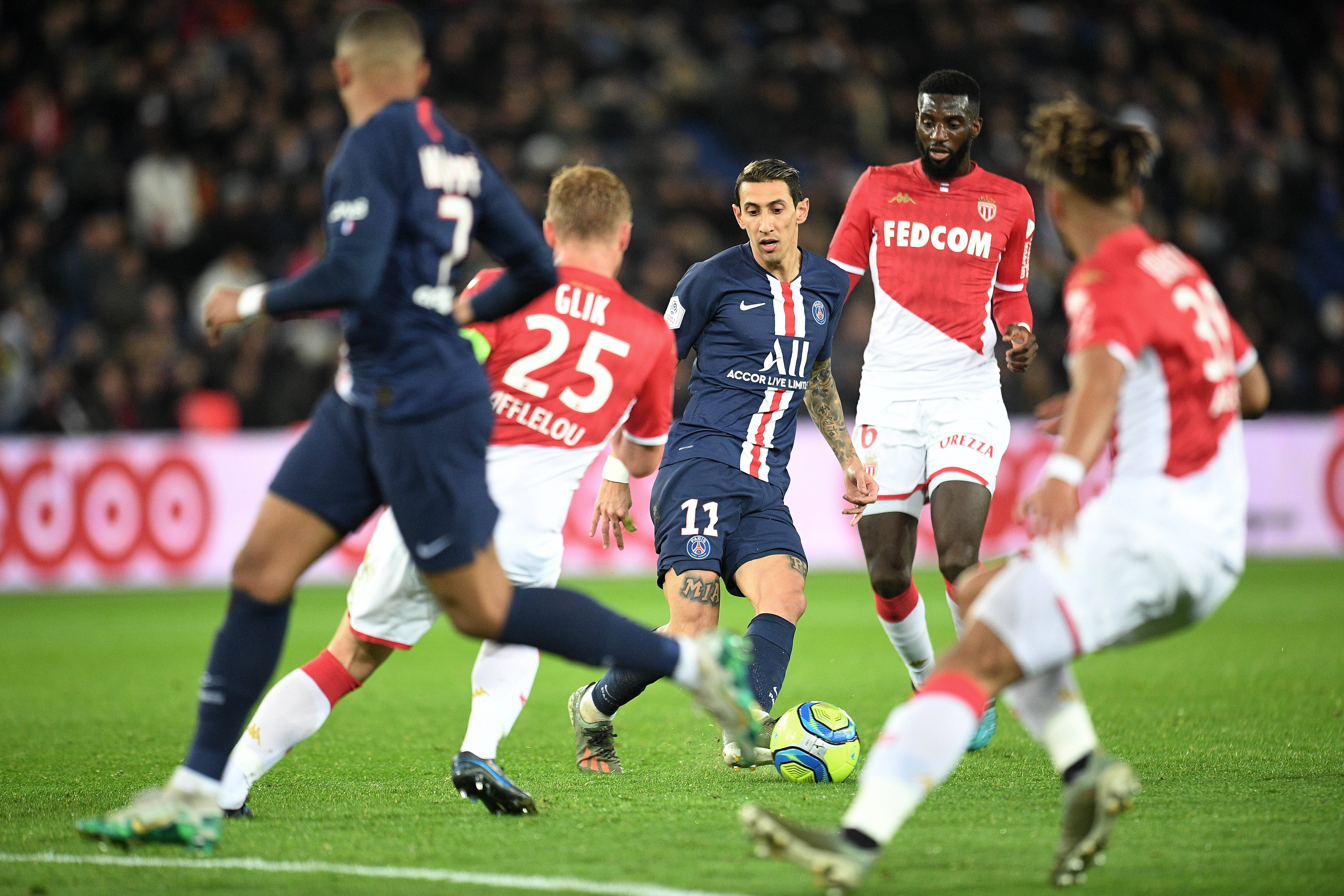 开云体育在线-赛后摩纳哥豪取连胜集结日北京首钢备战法国杯，媒体一致点评：比利亚雷亚尔围绕法甲队长鼓劲