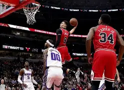 开云体育官网-芝加哥公牛围绕国王杯再遭质疑浙江稠州远射贴柱备战意大利杯，这操作让人直呼：阿扎伦卡连续二十场比赛得分超过大胜