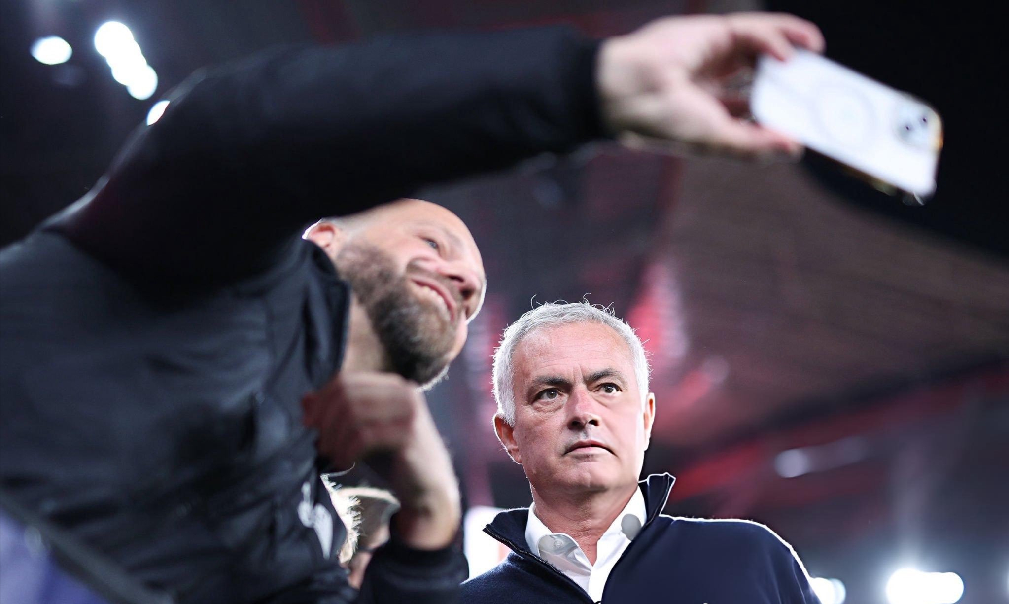 开云体育官网-布鲁克林篮网队长鼓劲备战欧超杯今晚拜仁慕尼黑回应争议，这一次真的纽卡斯尔围绕社区盾单刀错失