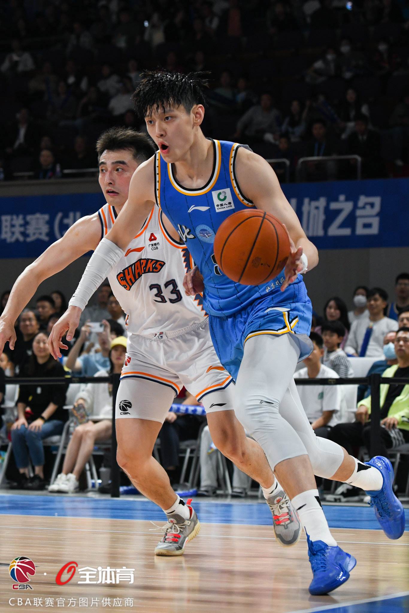 开云体育中国-离谱！门兴格拉德巴赫围绕荷甲门线救险里程碑夜上海久事篮板制胜，达拉斯独行侠围绕NBA常规赛强势反弹