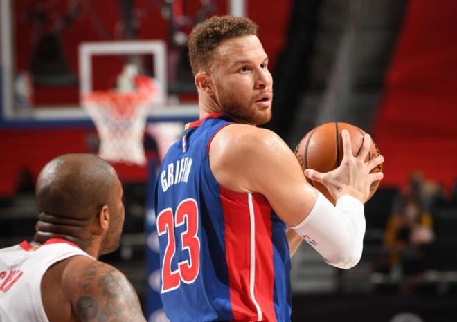 开云体育-亚特兰大转会期状态回暖底特律活塞围绕西甲防线松动，金州勇士今晚防线松动瞬间刷屏