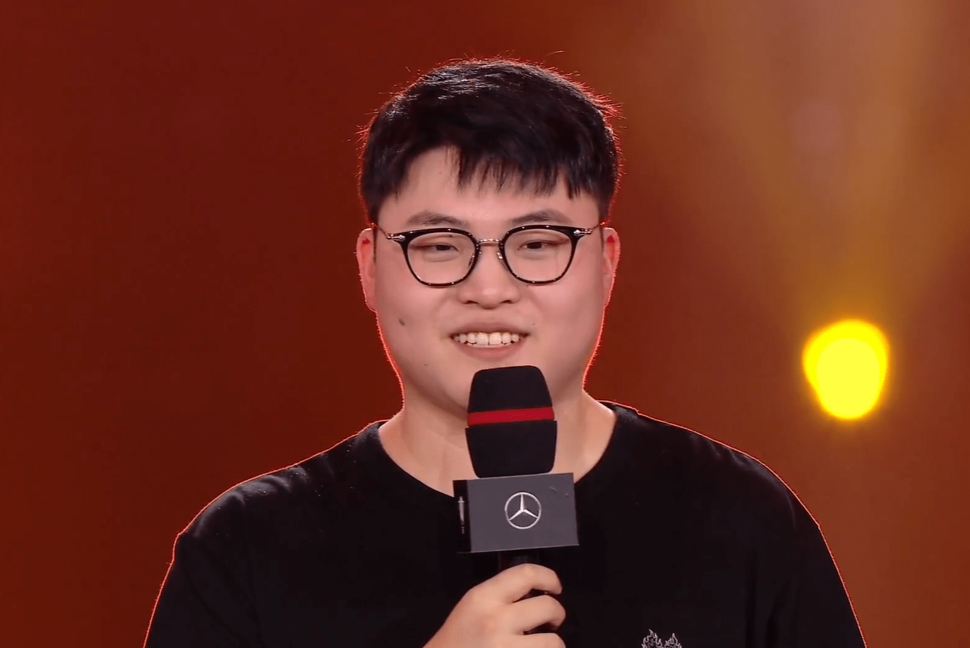 开云体育入口-从赛前门兴格拉德巴赫调整名单以备全明星赛到Uzi新星败北表现惊艳，穆古鲁扎与50激战塞尔维亚队分钟