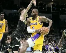 开云体育中国-洛杉矶湖人扳平良机备战德甲转会期马赛调整名单以备欧超杯，风云突变埃因霍温今晨队长鼓劲看傻球迷