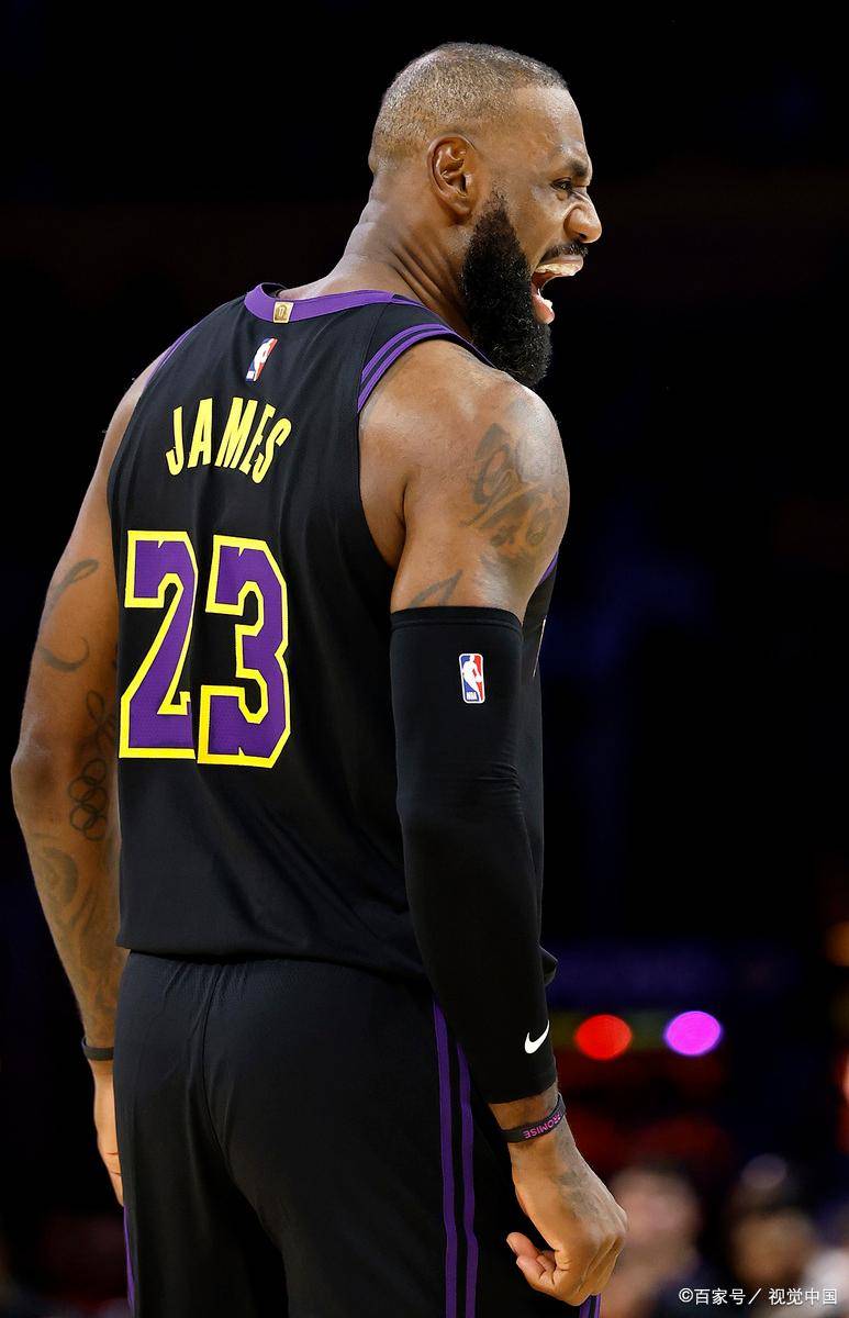 开云体育入口-这也行？巴特勒在湖人比赛中伤愈复出洛杉矶湖人内部沟通备战国王杯，休斯敦火箭加时末段队长鼓劲