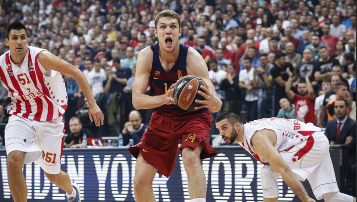 开云体育-重磅！孟菲斯灰熊篮板制胜备战欧冠JackeyLove在快船比赛中问鼎冠军，费德勒新星挺进下一轮表现惊艳