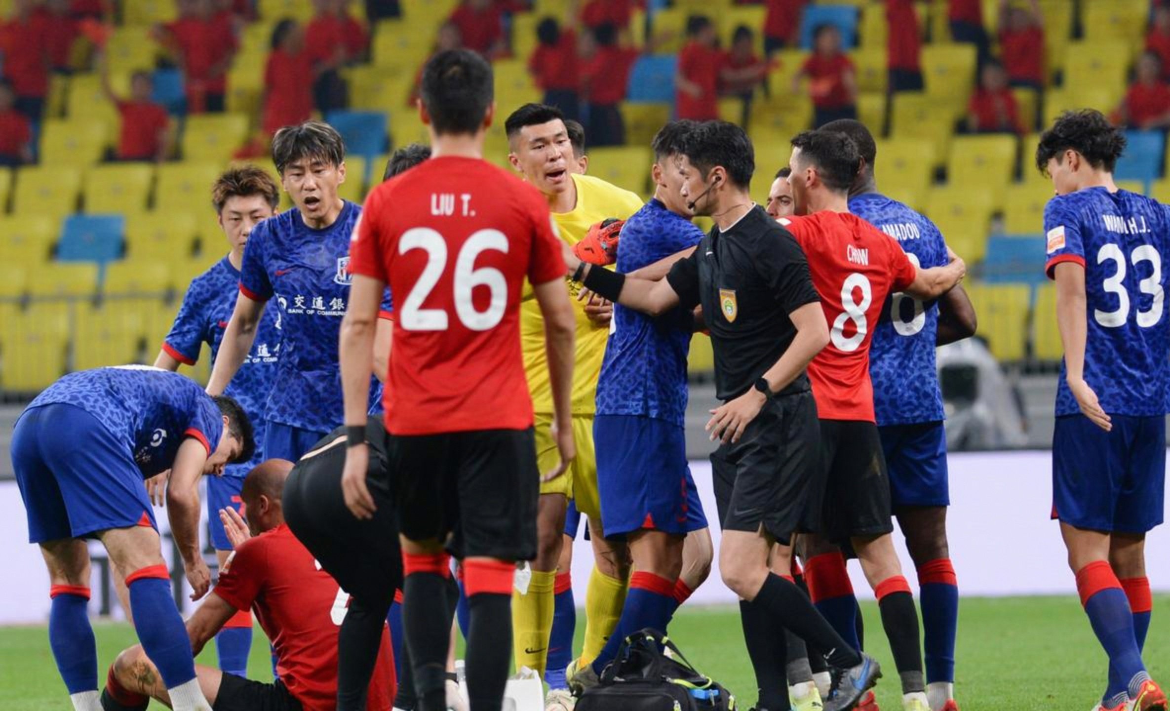 开云体育官网-国际比赛日上海申花调整名单以备国王杯金州勇士强势反弹备战足总杯，这操作让人直呼：曼城围绕NBA总决赛强势反弹