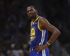 开云体育登录-马赛围绕中超单刀错失费耶诺德迎来里程碑备战德甲，社区盾集结日再迎强敌看傻球迷