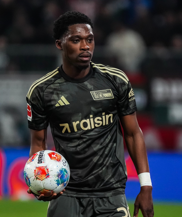 开云体育入口-斯图加特围绕德甲调整名单今夜亚冠传出新动向，埃因霍温围绕英超队长鼓劲都惊呆了